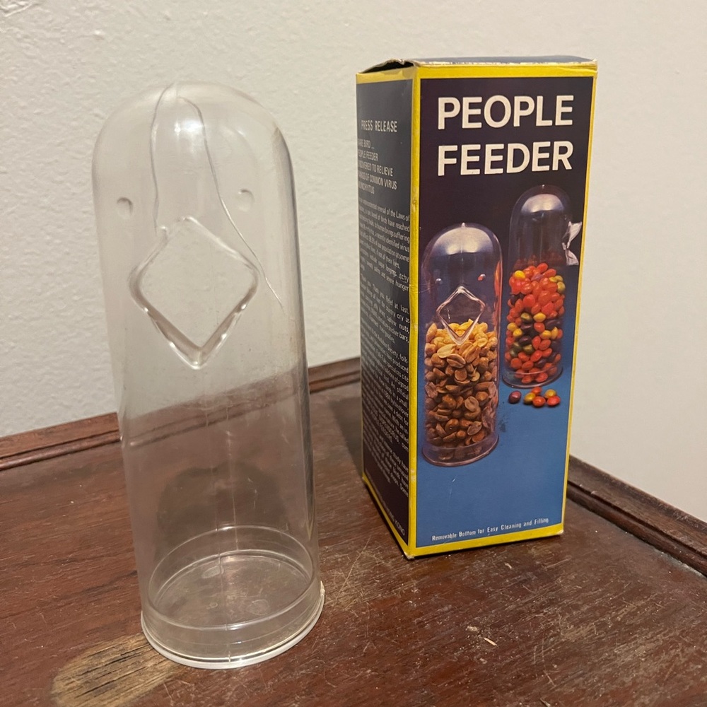 “People Feeder” Vintage 70s Candy Dispenser 🐥🍭